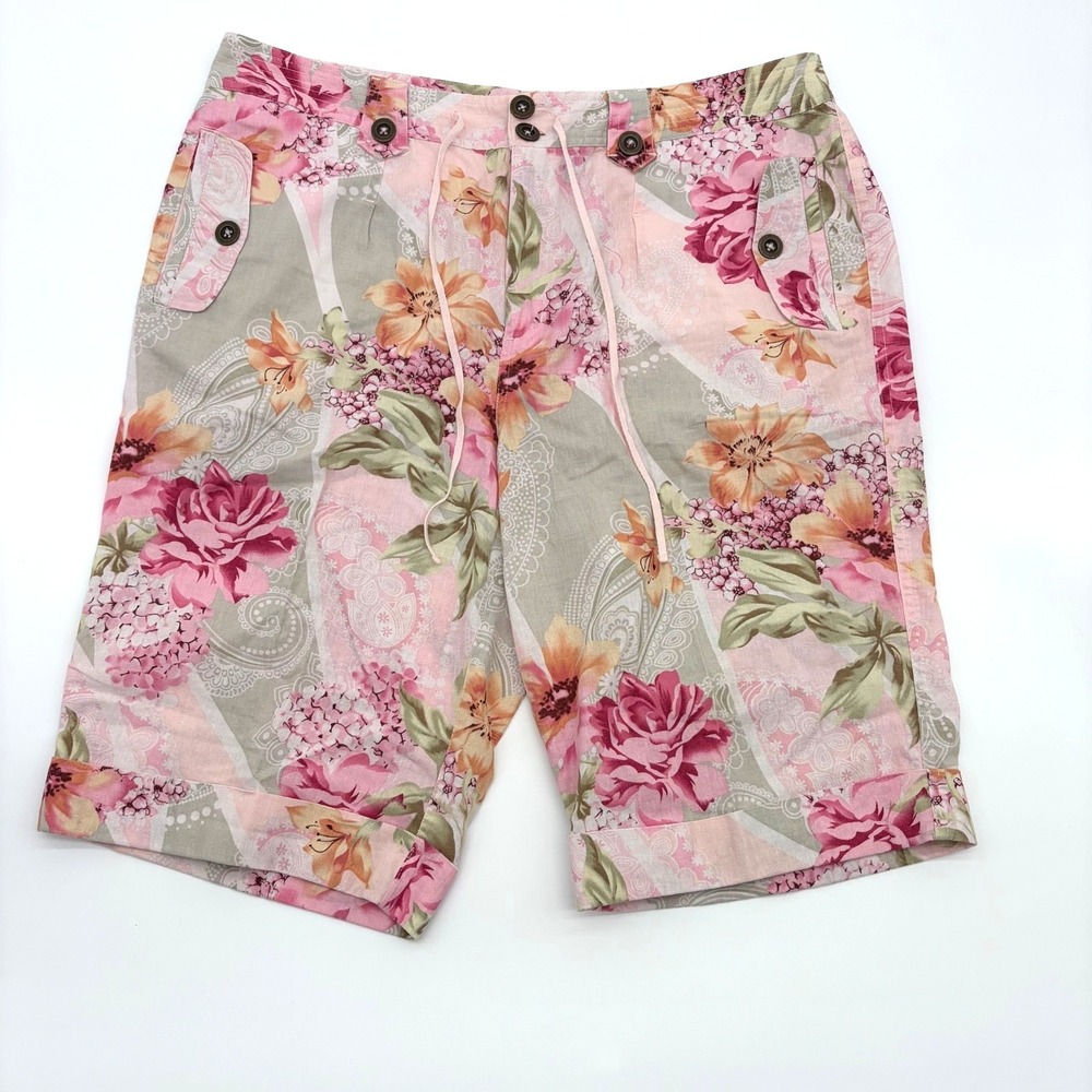 Caribbean Joe women's Bermuda shorts floral pattern 16